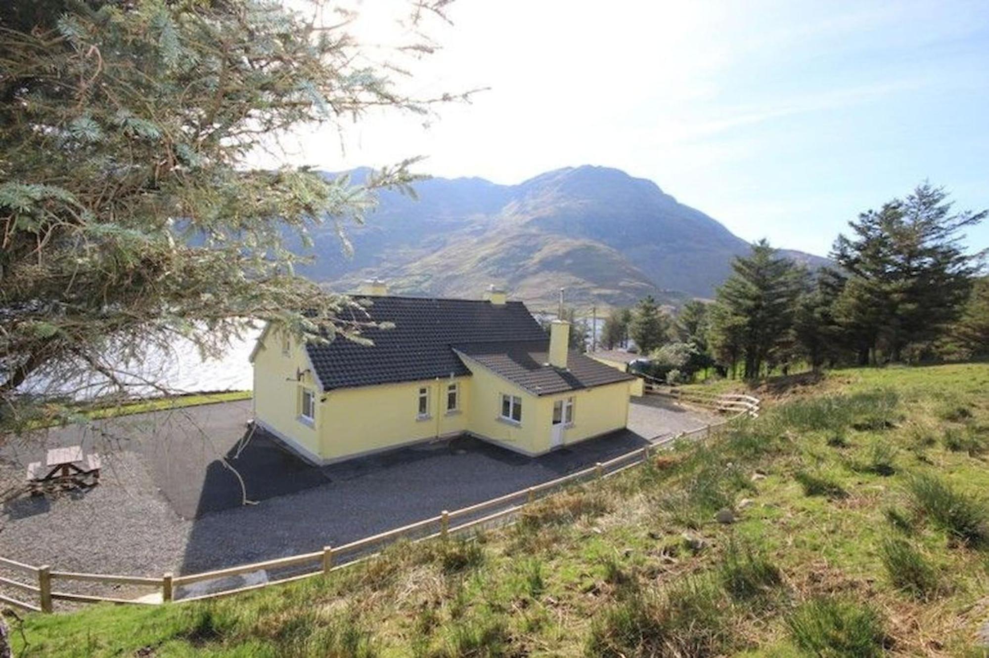 Lough Fee Renvyle Vila Exterior foto
